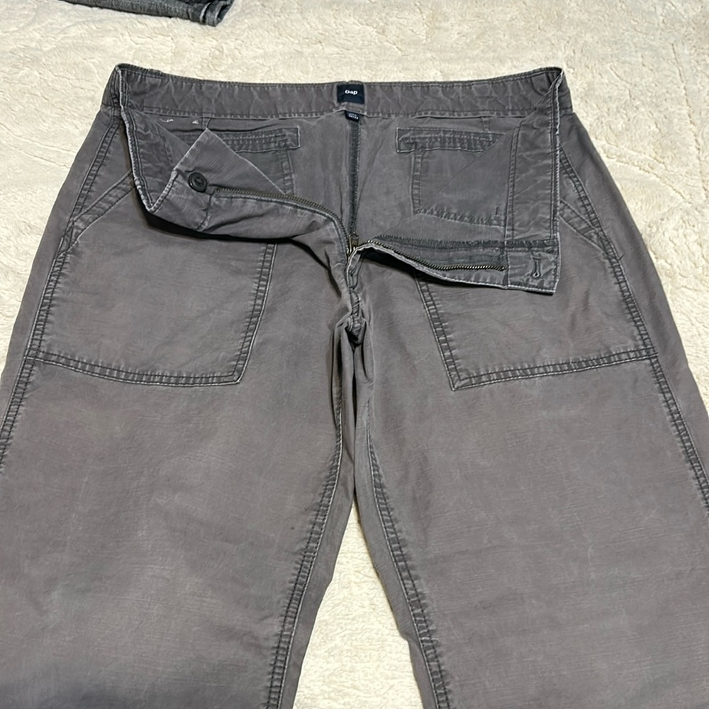 Gap chinos relaxed fit